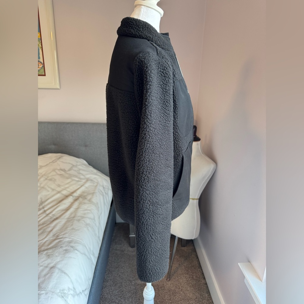 Figs Black On-Shift Sherpa Fleece Jacket Size XS - Picture 5 of 8